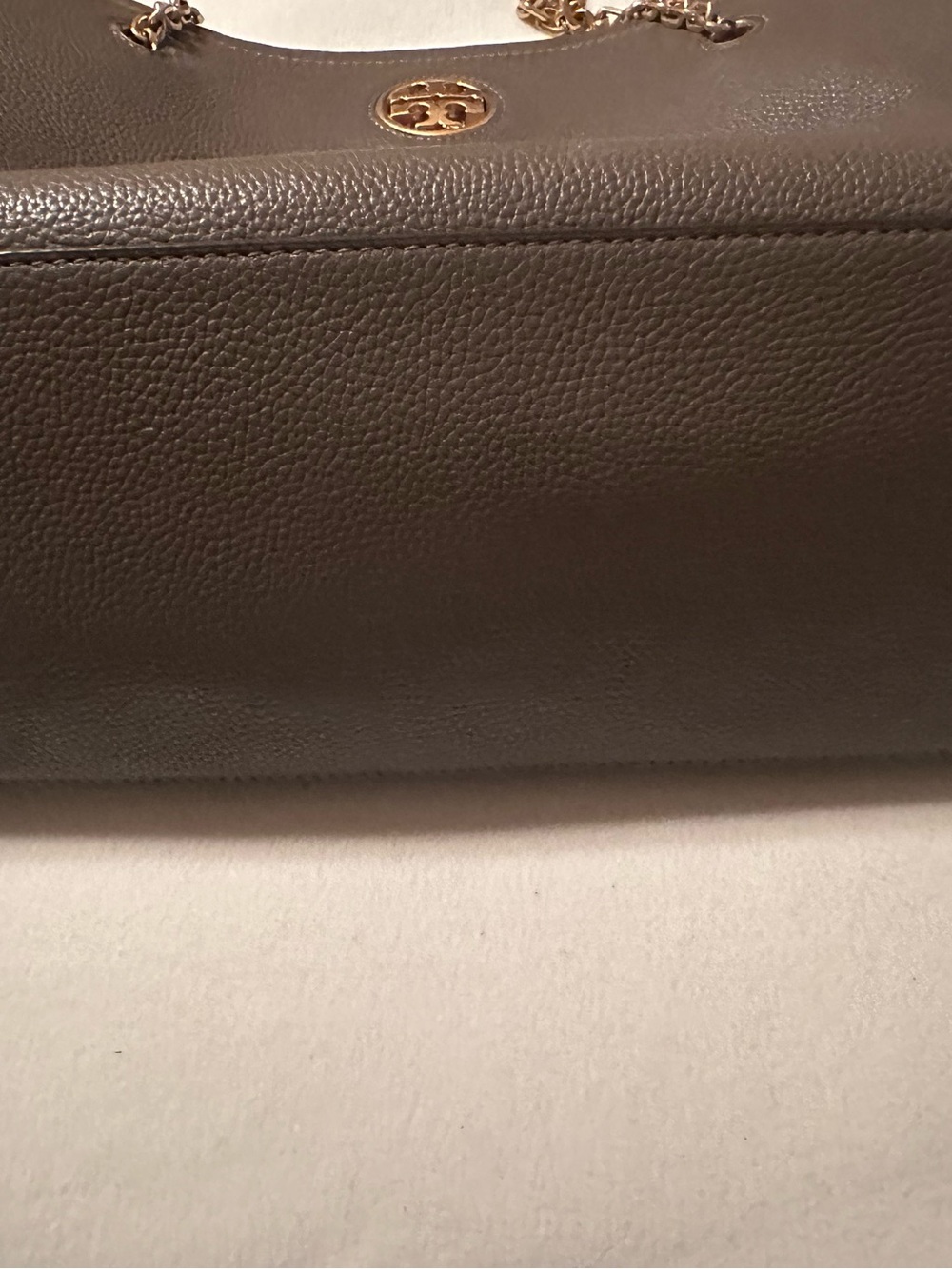 Tory Burch Grey Leather slouchy shoulder/crossbody purse - Picture 12 of 12